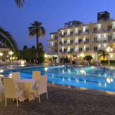 Club Hotel Kennedy 