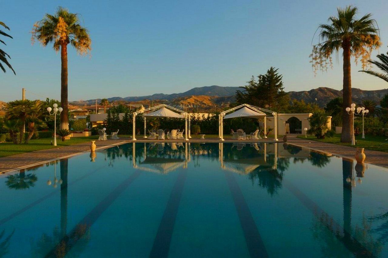 Club Kennedy 4*
