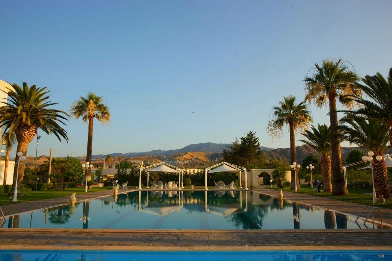 Hotel Club Kennedy 4*